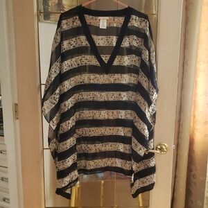 Michael Kors Poncho Top, 100% Polyester sheer.  size Medium. Black/Taupe/Gray